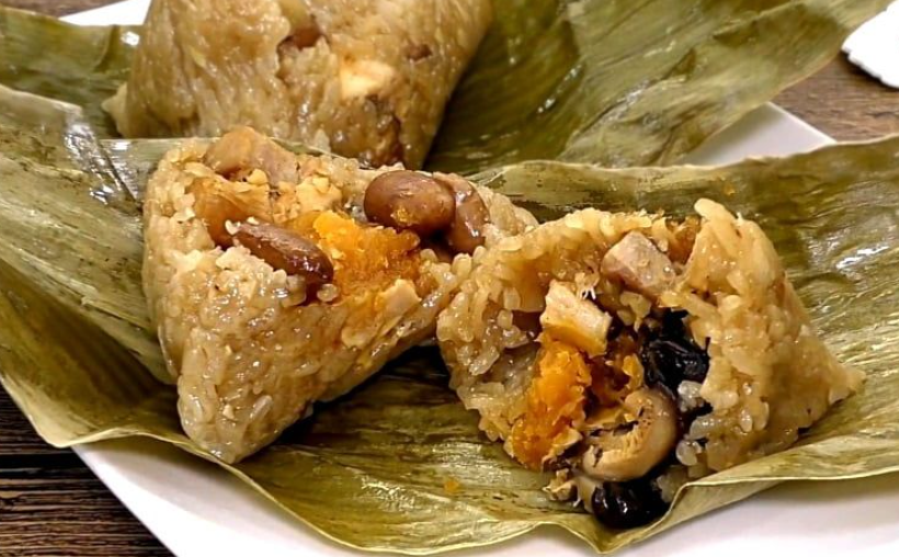 唔香鹹蛋栗子肉糭 (280g)